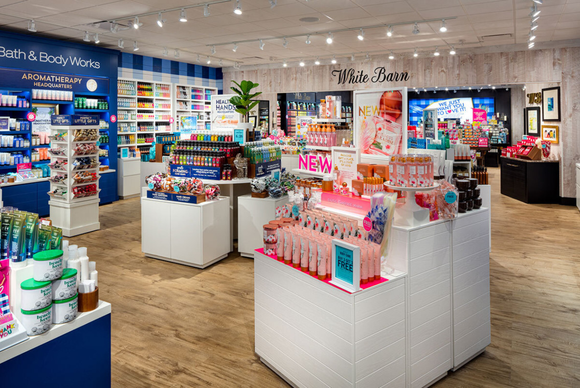 White Barn interior photo